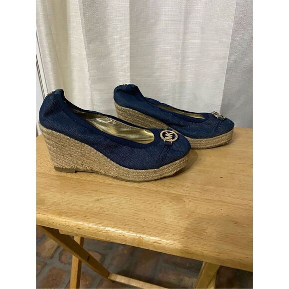 Michael Kors denim wedge   - Picture 4 of 11